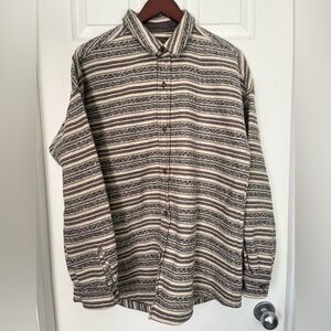 Men’s Pendleton 100% Virgin Wool Board Shirt | Size Medium